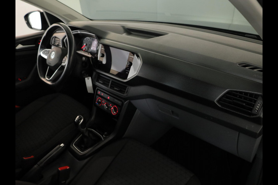 Volkswagen T-Cross 1.0 TSI Life 115 pk | Navigatie via App | Parkeersensoren | Adaptieve cruise control | Dodehoek detectie |