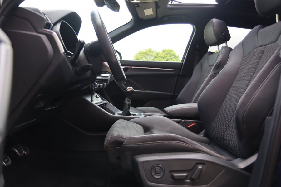 Audi Q3 35 TFSI 3x S Line / PANODAK / CARPLAY / SFEERVERL. / ELEK. STOEL
