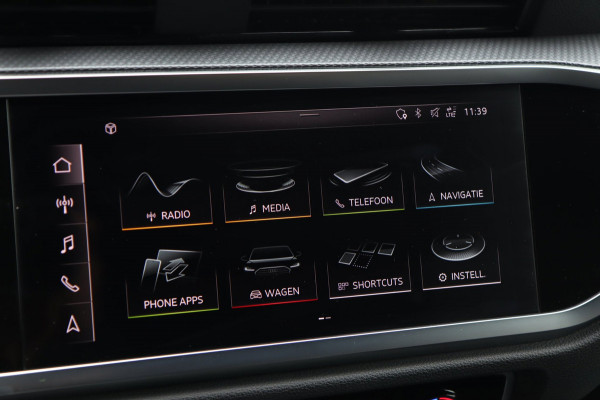 Audi Q3 35 TFSI 3x S Line / PANODAK / CARPLAY / SFEERVERL. / ELEK. STOEL