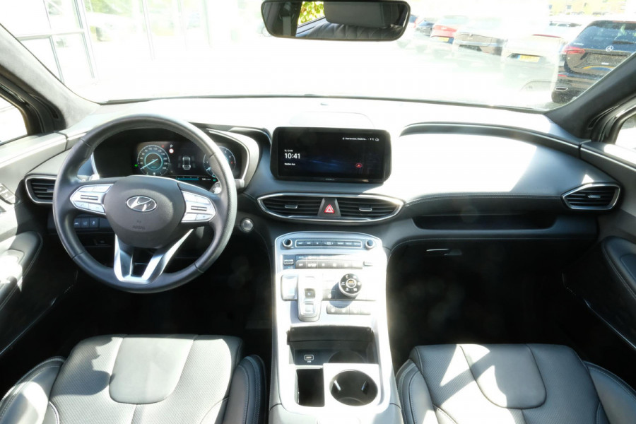 Hyundai Santa Fe 1.6 T-GDI PHEV Premium Plus Sky | Panoramadak | Dealer onderhouden | 360 Camera | Stoelkoeling/verwarming | KRELL Audio |