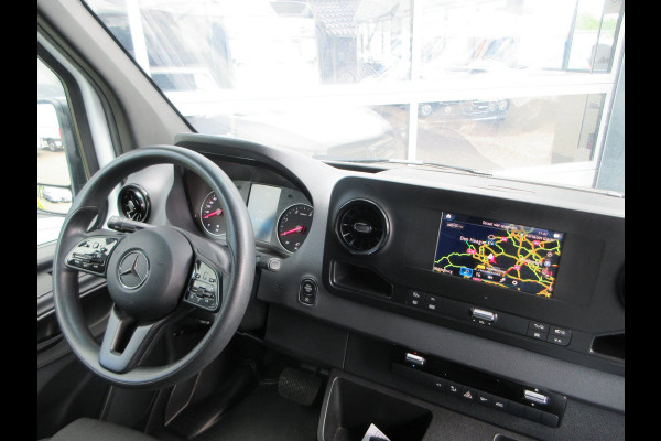 Mercedes-Benz Sprinter 215cdi, L2H2, Automaat, Airco, Camera, Navigatie, 3-Zits, Trekhaak.
