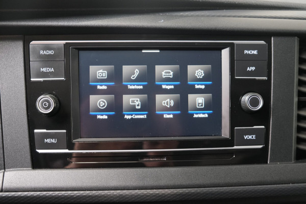 Volkswagen Transporter 2.0 TDI L2H2 30 - Airco, Cruise, PDC, Carplay, Inrichting, Trekhaak.