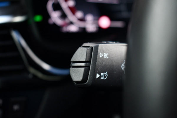 BMW 5 Serie 545e xDrive M-Sport Pano Comfseat HUD ACC H/K 360 Laser