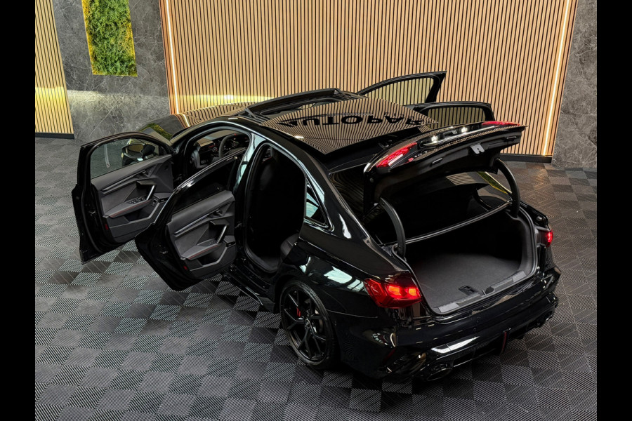 Audi RS3 Limousine 2.5 TFSI RS 3 quattro BTW|PANO|SONOS|HuD|MATRIX|ACC|KEYLESS|CARPLAY|FABRIEKSGARANTIE|2025|DODEHOEK|BOMVOL!