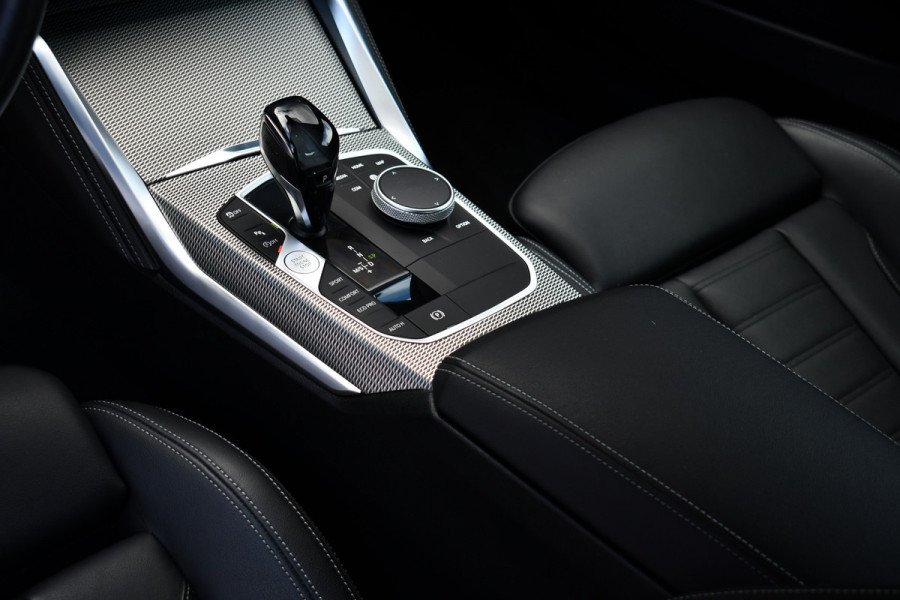 BMW 4 Serie Coupé 420i M-Sport | NL-auto | Dravitgrau | 19inch | Laser | El-klep
