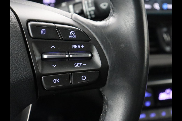Hyundai i30 Fastback 1.0 T-GDI Premium | Carplay | Half leder | Full LED | Navigatie | Keyless | Climate control | Camera | Bluetooth | Cruise control | Parkeerhulp