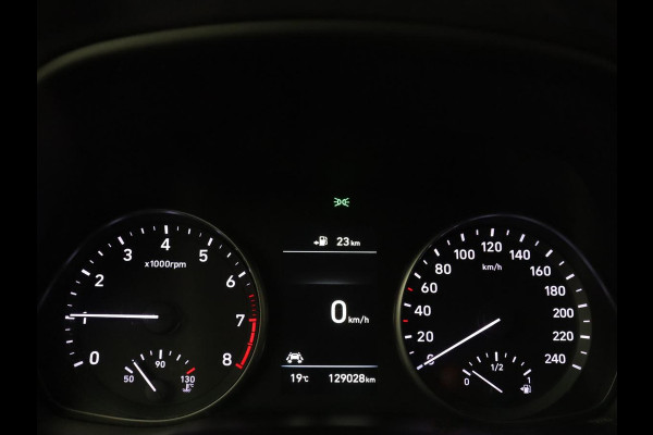 Hyundai i30 Fastback 1.0 T-GDI Premium | Carplay | Half leder | Full LED | Navigatie | Keyless | Climate control | Camera | Bluetooth | Cruise control | Parkeerhulp
