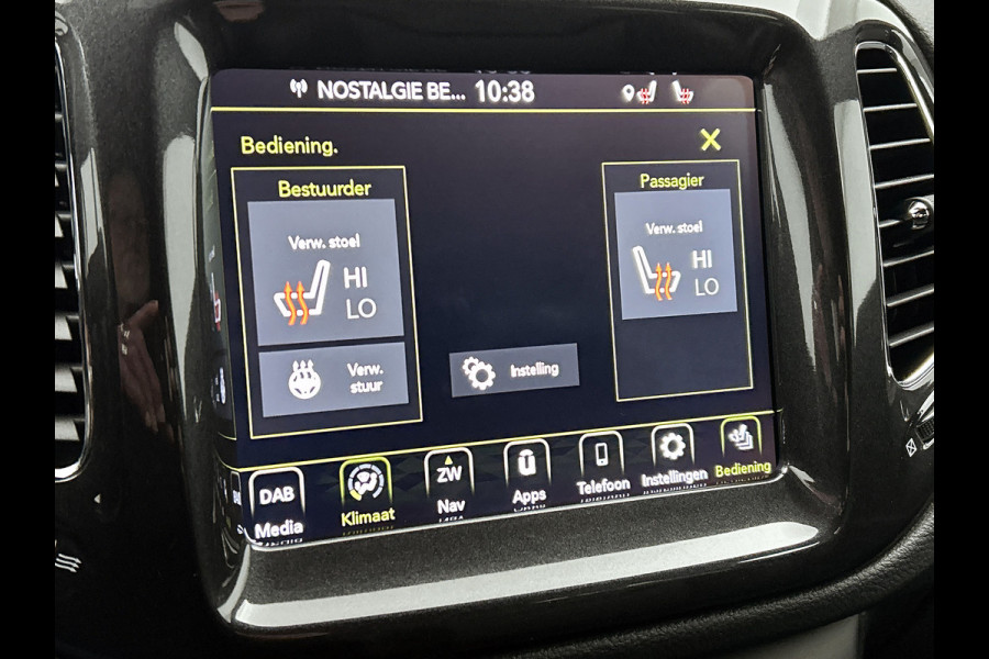 Jeep Compass 1.3T S (Perfect OnderH, Trekhaak, Camera, Stoel/Stuur VerW, Lane assist, Navi, Etc)