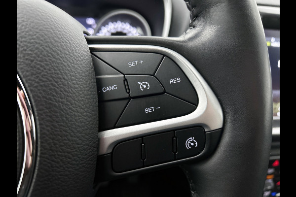 Jeep Compass 1.3T S (Perfect OnderH, Trekhaak, Camera, Stoel/Stuur VerW, Lane assist, Navi, Etc)