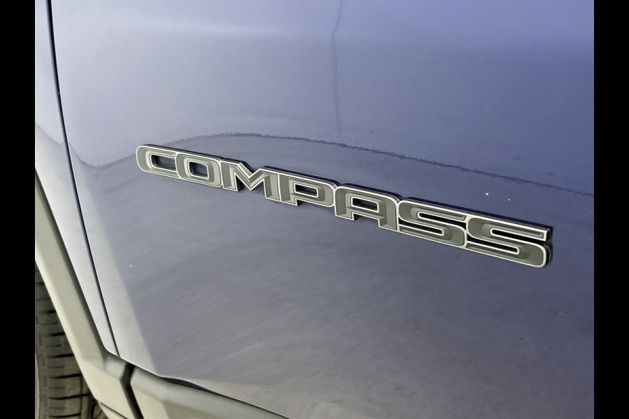 Jeep Compass 1.3T S (Perfect OnderH, Trekhaak, Camera, Stoel/Stuur VerW, Lane assist, Navi, Etc)