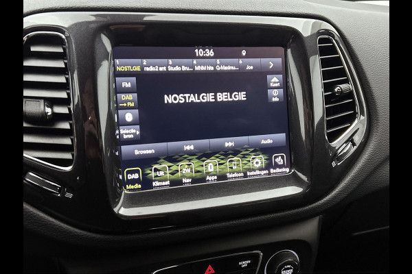 Jeep Compass 1.3T S (Perfect OnderH, Trekhaak, Camera, Stoel/Stuur VerW, Lane assist, Navi, Etc)