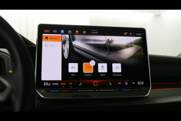 Volkswagen Golf 1.5 eHybrid 204pk DSG Style Ed. | Matrix-LED | Android/Carplay | Stoel/Stuurverw. | 18"Lm