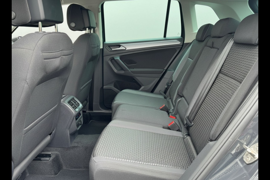 Volkswagen Tiguan TSI 245PK HYBRIDE DSG LIFE TREKHAAK/NAVI/VIRTUAL/SFEERVERL.