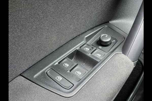 Volkswagen Tiguan TSI 245PK HYBRIDE DSG LIFE TREKHAAK/NAVI/VIRTUAL/SFEERVERL.
