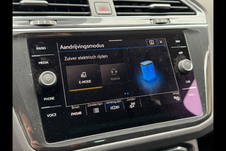 Volkswagen Tiguan TSI 245PK HYBRIDE DSG LIFE TREKHAAK/NAVI/VIRTUAL/SFEERVERL.