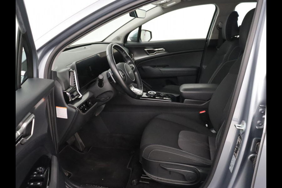Kia Sportage 1.6 T-GDi Plug-in Hybrid AWD DynamicLine | SOH 97,2% | Camera | Carplay | Adaptive cruise | Navigatie | 19'' | Full LED | Climate control | PHEV