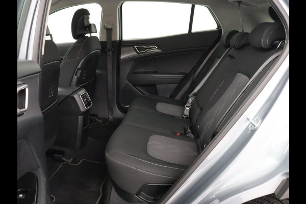 Kia Sportage 1.6 T-GDi Plug-in Hybrid AWD DynamicLine | SOH 97,2% | Camera | Carplay | Adaptive cruise | Navigatie | 19'' | Full LED | Climate control | PHEV