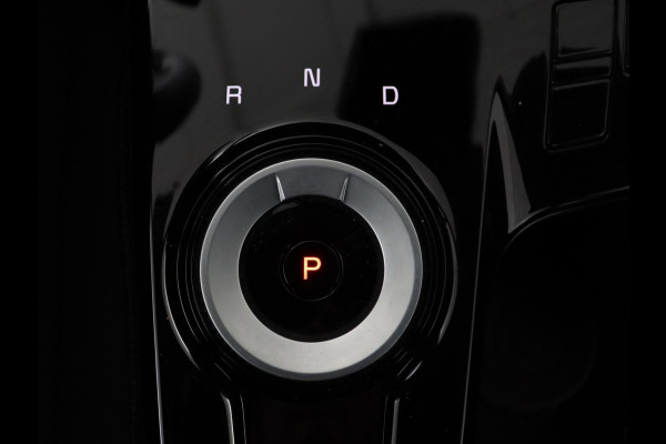 Kia Sportage 1.6 T-GDi Plug-in Hybrid AWD DynamicLine | SOH 97,2% | Camera | Carplay | Adaptive cruise | Navigatie | 19'' | Full LED | Climate control | PHEV