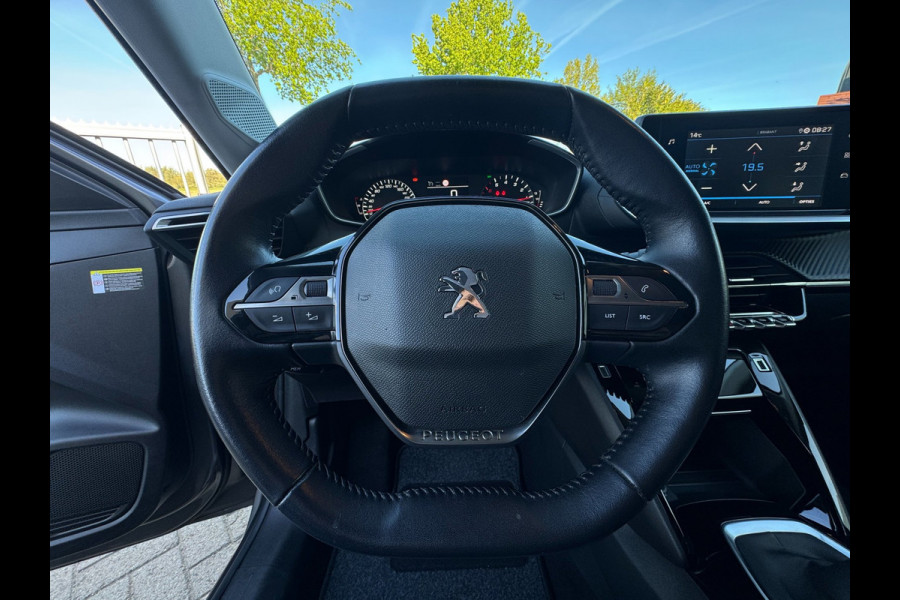 Peugeot 208 1.2 PureTech Allure 74KW / 100PK / CARPLAY / KEYLESS / CRUISE / ECC / CAMERA / PDC / LMV