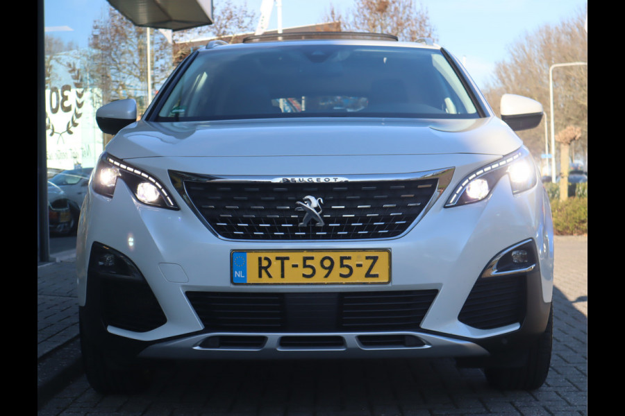 Peugeot 3008 Allure Navi / Pano / Climate / Pdc Nieuwe D-riem/ All-season banden/ Keurige auto