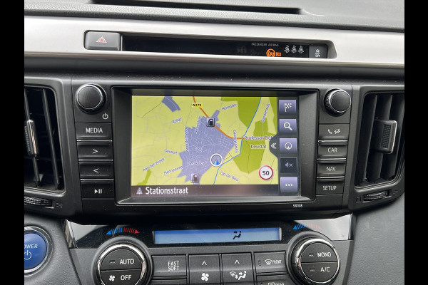 Toyota RAV4 2.5 Hybrid Style | Trekhaak, Dodehoekherkenning, Navigatie, Parkeersensoren, Elektrische achterklep, Startknop