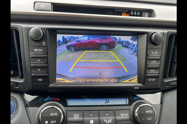 Toyota RAV4 2.5 Hybrid Style | Trekhaak, Dodehoekherkenning, Navigatie, Parkeersensoren, Elektrische achterklep, Startknop