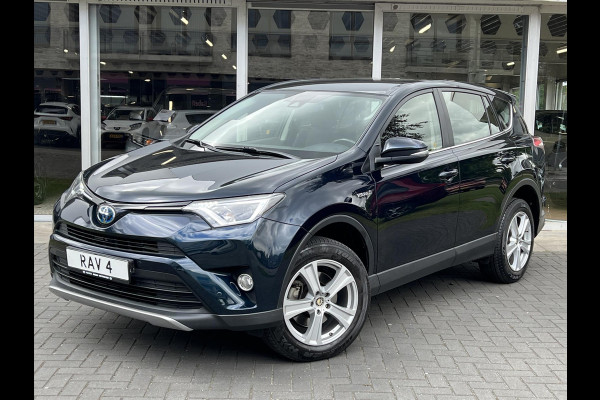 Toyota RAV4 2.5 Hybrid Style | Trekhaak, Dodehoekherkenning, Navigatie, Parkeersensoren, Elektrische achterklep, Startknop