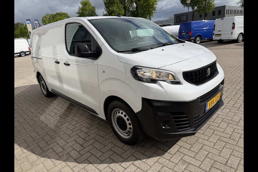 Peugeot Expert 1.5 BlueHDI L2H1 120pk Standard Premium / vaste prijs rijklaar € 11.950 ex btw / euro 6 / bpm vrij / lease vanaf € 201 / airco / cruise / navi / camera / pdc achter !