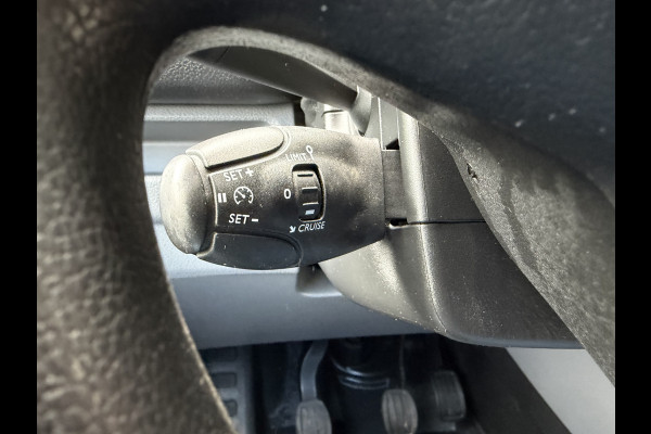 Peugeot Expert 1.5 BlueHDI L2H1 120pk Standard Premium / vaste prijs rijklaar € 11.950 ex btw / euro 6 / bpm vrij / lease vanaf € 201 / airco / cruise / navi / camera / pdc achter !