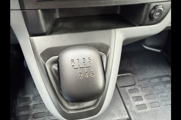 Peugeot Expert 1.5 BlueHDI L2H1 120pk Standard Premium / vaste prijs rijklaar € 11.950 ex btw / euro 6 / bpm vrij / lease vanaf € 201 / airco / cruise / navi / camera / pdc achter !