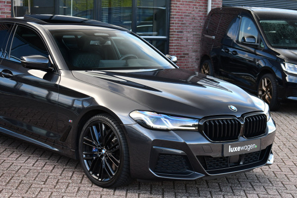 BMW 5 Serie 545e xDrive M-Sport Pano Comfseat HUD ACC H/K 360 Laser