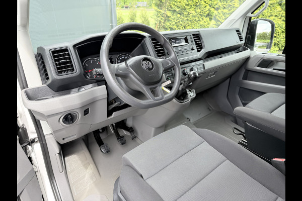 Volkswagen Crafter 2.0 TDI 141 PK / L3H3 / 1e EIGENAAR / ZEER NETJES !! / AIRCO / CRUISE / ERGO GEVEERDE STOEL