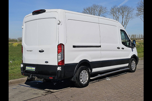Ford Transit 350 2.0 TDCI L3H3 Trend RWD L3H2 Camera Euro6 Airco Sidebars Trekhaak Camera 130Pk!