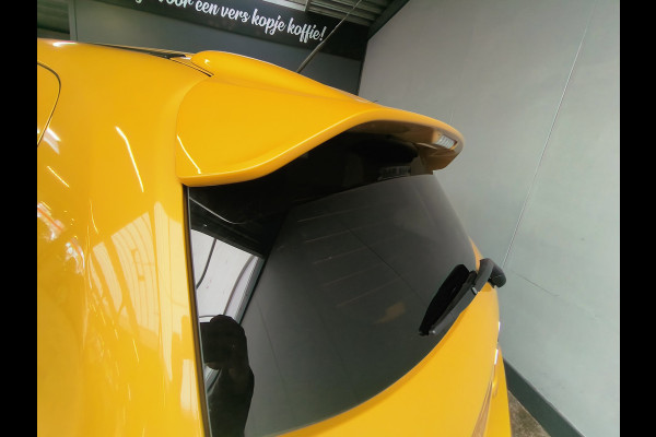 Mitsubishi Space Star 1.2 Dynamic uit 2023 Rijklaar + 12 maanden Bovag-garantie Henk Jongen Auto's in Helmond,  al 50 jaar service zoals 't hoort!