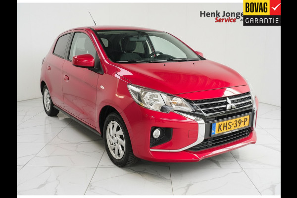 Mitsubishi Space Star 1.2 Dynamic AUTOMAAT uit 2023 Rijklaar + 12 maanden Bovag-garantie Henk Jongen Auto's in Helmond,  al 50 jaar service zoals 't hoort!
