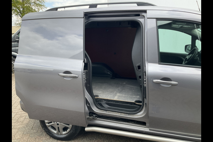 Mercedes-Benz Citan 112 CDI L1 Pro Carplay Stoelverw. Led Trekhaak(1500kg)