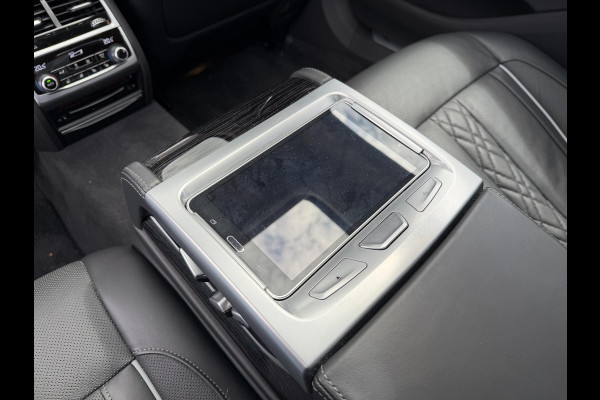 BMW 7 Serie 745Le xDrive High Executive | TV Schermen | Panoramadak | 360* Camera | Massage | Head-Up Display |