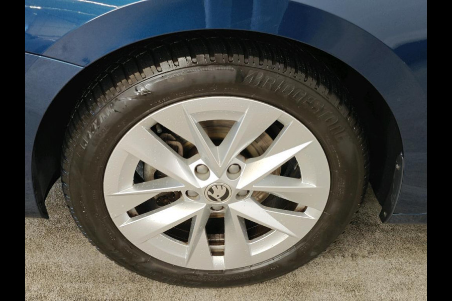 Škoda Octavia Combi 1.0 e-TSI Business Edition Plus NL-AUTO | PANODAK | LEDER | CAMERA