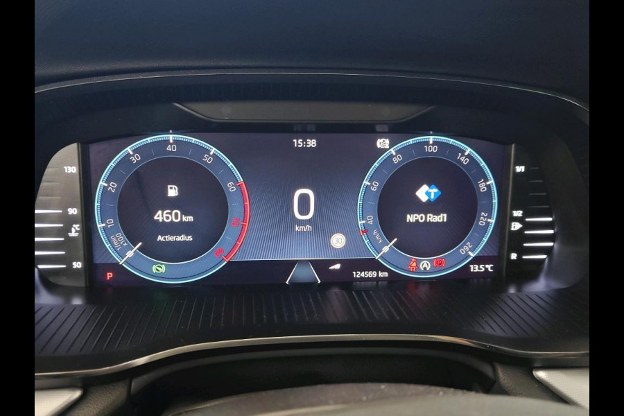 Škoda Octavia Combi 1.0 e-TSI Business Edition Plus NL-AUTO | PANODAK | LEDER | CAMERA