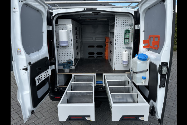 Opel Vivaro 1.6 CDTI / L1H1 / 1e EIG. / **MOOIE INRICHTING** / IMPERIAAL / TREKHAAK / CAMERA / AIRCO / CRUISE / PDC