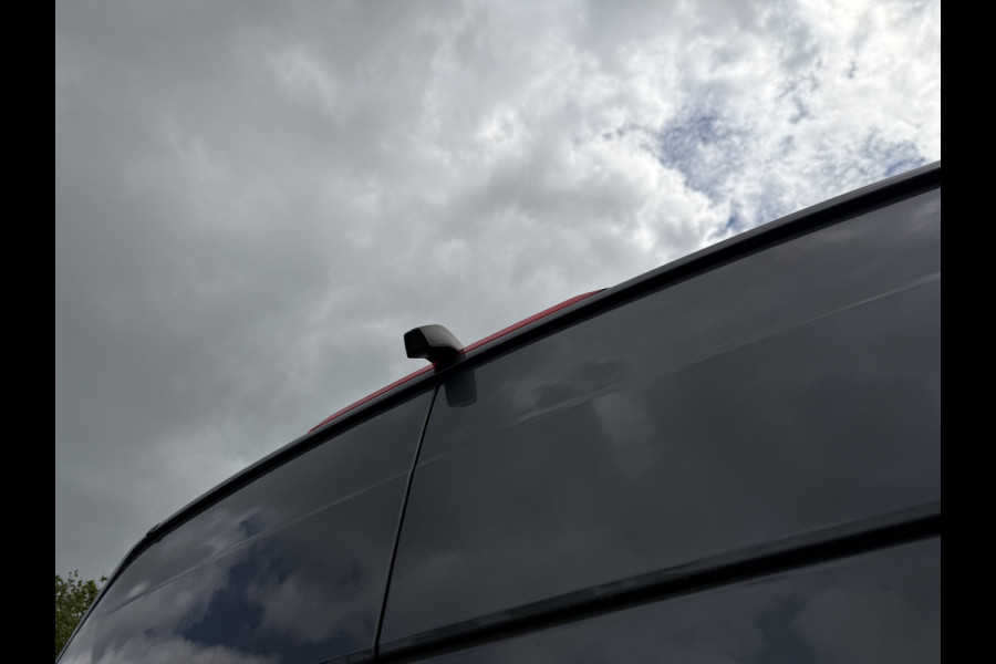 Volkswagen Crafter 35 2.0 TDI 177pk L3H3 ( L2H2 ) DC 6 persoons Comfortline / euro 6 / bpm vrij / vaste prijs rijklaar € 31.950 ex btw / lease vanaf € 521 / airco / cruise / grijs metallic !