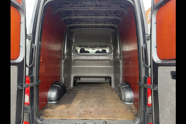 Volkswagen Crafter 35 2.0 TDI 177pk L3H3 ( L2H2 ) DC 6 persoons Comfortline / euro 6 / bpm vrij / vaste prijs rijklaar € 31.950 ex btw / lease vanaf € 521 / airco / cruise / grijs metallic !