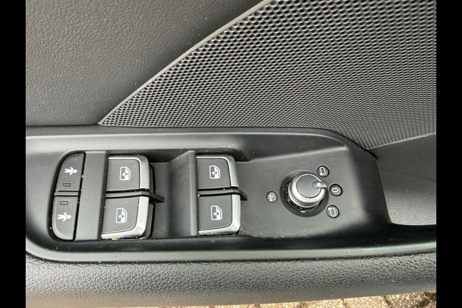 Audi A3 Sportback 1.5 TFSI CoD Sport S Line Edition / NAVI / NAP / APK / Garantie / Inruil mog.