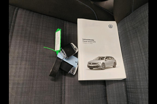 Volkswagen Passat Variant 1.4 TSI PHEV GTE Business NL-AUTO | STOELVERWARMING | CAMERA