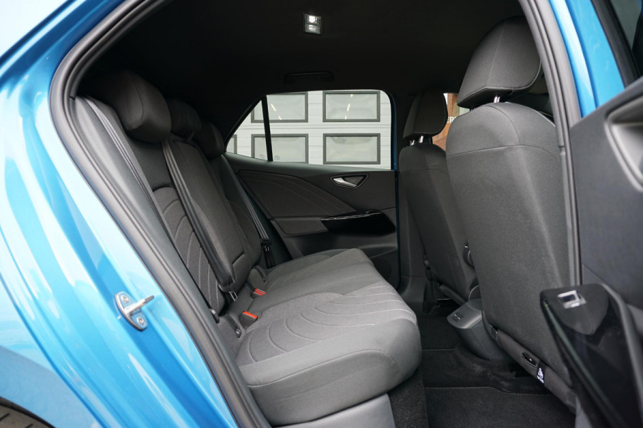 Volkswagen ID.3 Limited Edition 52 kWh *NIEUWSTAAT* + 19'' LMV / SENSOREN