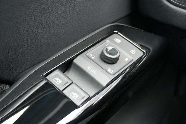 Volkswagen ID.3 Limited Edition 52 kWh *NIEUWSTAAT* + 19'' LMV / SENSOREN