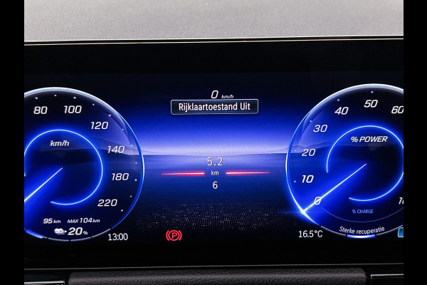 Mercedes-Benz EQA 250+ Business Solution AMG 71 kWh | Premium pakket | Nightpakket | DISTRONIC | Panoramaschuifdak | 360° camera | 20 inch multispaaks lichtmetalen velgen | Burmester Surround Sound |