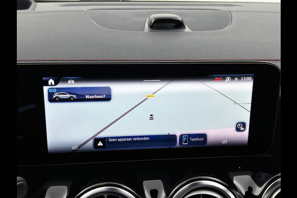 Mercedes-Benz EQA 250+ Business Solution AMG 71 kWh | Premium pakket | Nightpakket | DISTRONIC | Panoramaschuifdak | 360° camera | 20 inch multispaaks lichtmetalen velgen | Burmester Surround Sound |