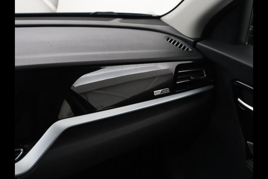 Kia Niro 1.6 GDi Hybrid DynamicLine | Trekhaak | Adaptive cruise | Half leder | Carplay | Camera | Navigatie | Parkeerhulp | Climate control | Lichtmetalen velgen