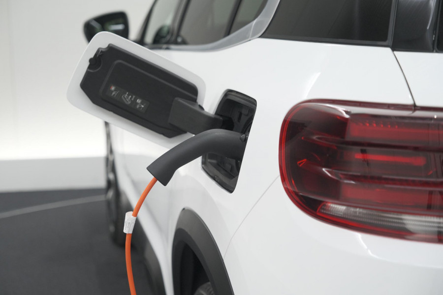 Citroën C5 Aircross 1.6 Plug-in Hybrid 225 Shine | SOH 98,5% | Adaptieve Cruise Control | Pack Ambiance | Camera